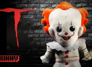 peluche-plush-it-pennywise-phunny-plush-by-kidrobot-3