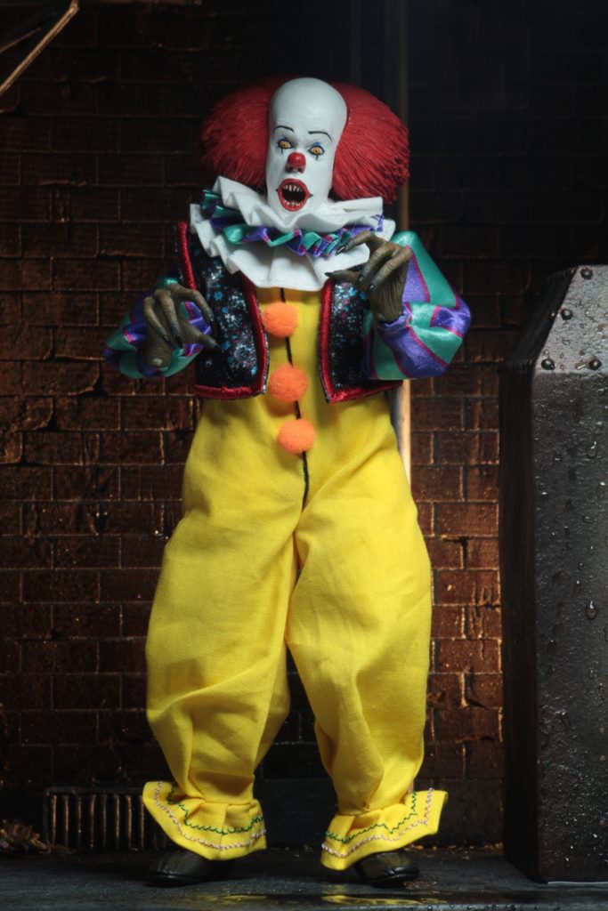neca-pennywise-1990-2019-04